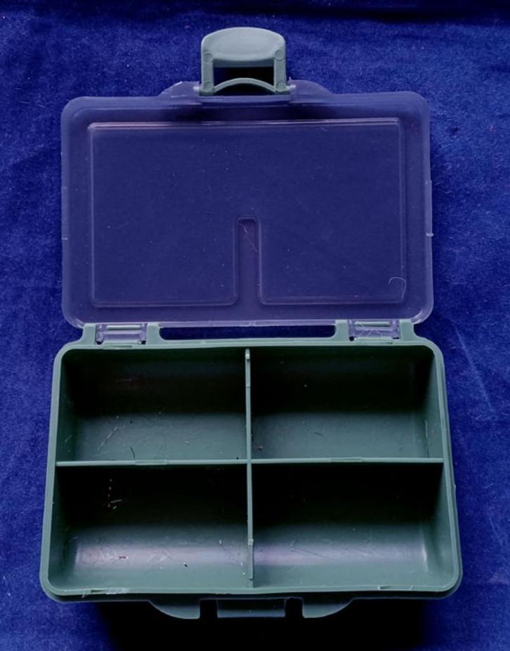 Set 1 & 2 van elk 8 stuks opberg bakjes voor klein materiaal, Watersport en Boten, Hengelsport | Algemeen, Nieuw, Overige typen