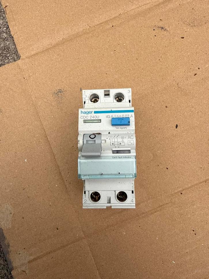 Hager Aardlekschakelaars & Automaten, Doe-het-zelf en Verbouw, Elektra en Kabels, Gebruikt, Schakelaar, Ophalen of Verzenden