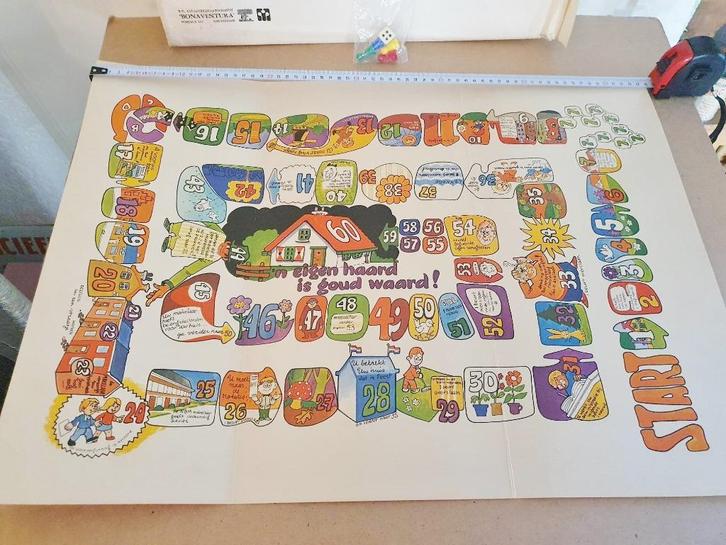 Zeldzaam kartonnen bordspel:"'n eigen haard is goud waard", Hobby en Vrije tijd, Gezelschapsspellen | Bordspellen, Nieuw, Ophalen of Verzenden