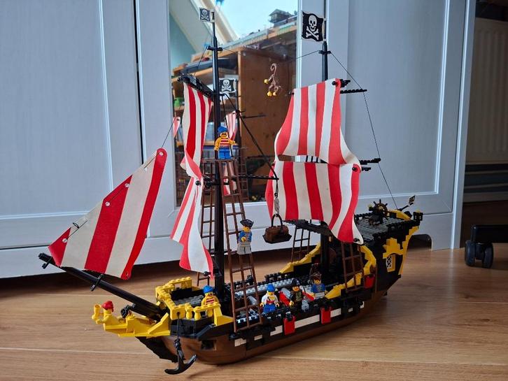 LEGO Piraten set Schip 6285 + 6267 6265 6245 6260 6235 strip, Kinderen en Baby's, Speelgoed | Duplo en Lego, Gebruikt, Lego, Complete set