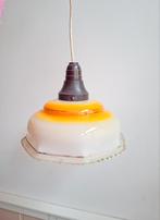 Vintage Hanglamp met Oranje Accent, Gebruikt, Vintage, Ophalen of Verzenden, Glas