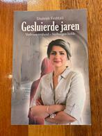 Gesluierde jaren van Shoreh Feshtali, Ophalen of Verzenden, Zo goed als nieuw