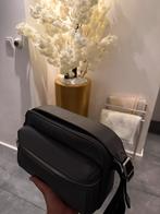 Heup tas confirm Zo goed als nieuw vingerafdruk systeem, Sieraden, Tassen en Uiterlijk, Tassen | Schoudertassen, Ophalen of Verzenden