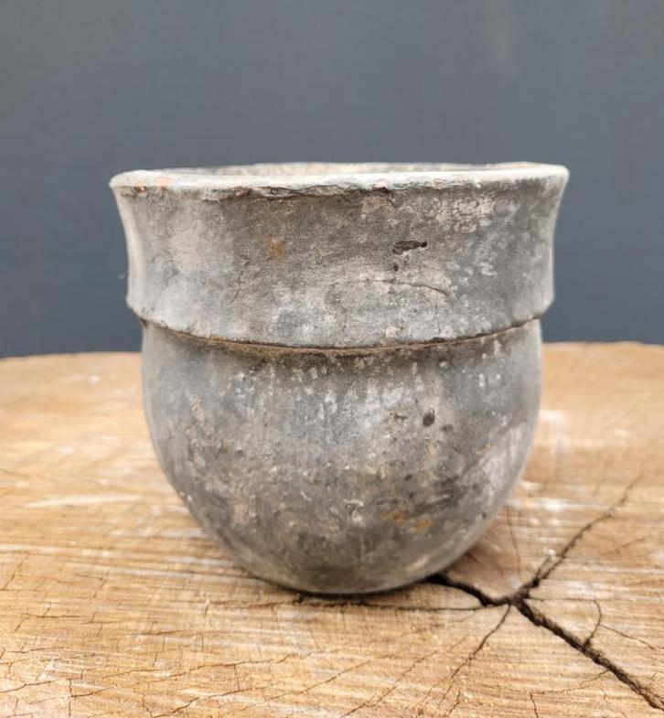 Ronde brocante klassieke gietijzeren bloempot tuinvaas, Tuin en Terras, Tuinvazen, Zo goed als nieuw, Verzenden