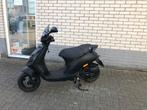 JONGE PIAGGIO ZIP SP 45 4-T MAT BLACK  BROM BJ2021 2000KM