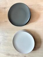 Borden ikea lichtgrijs en antraciet gebruikt, Ophalen of Verzenden, Zo goed als nieuw, Bord(en), Overige stijlen