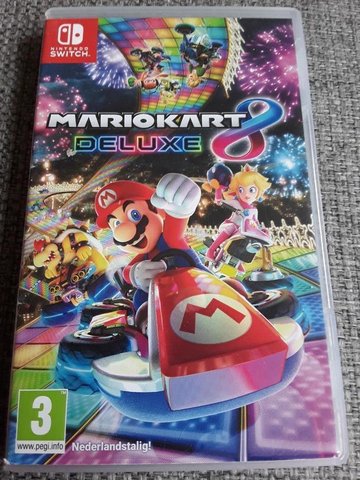 Nintendo Switch Game Mario Kart 8 Deluxe, Spelcomputers en Games, Games | Nintendo Switch, Zo goed als nieuw, Racen en Vliegen