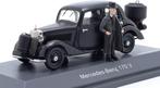 Mercedes Benz 170V Houtverbrander + Figuur Schaal 1:43