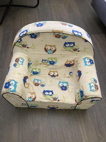 Kinderfauteuil / stoeltje met uiltjes beschikbaar voor biedingen