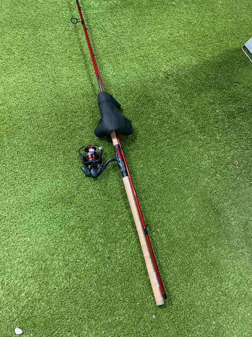 Nieuwe Arca Seducto spinhengel + Arca molen, 2.70m 28 gr, Watersport en Boten, Hengelsport | Roofvissen, Nieuw, Complete set, Ophalen of Verzenden