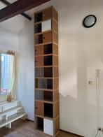 Ben je op zoek naar een unieke en zeer hoge opbergkast? Deze, Huis en Inrichting, Ophalen of Verzenden, Zo goed als nieuw, X, 25 tot 50 cm