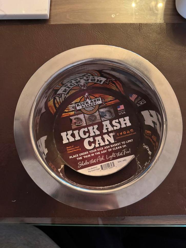 Big Green Egg Medium Kick Ash Can, Tuin en Terras, Barbecue-accessoires, Nieuw, Ophalen of Verzenden