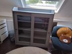 Ikea Hauga vitrinekast grijs., Huis en Inrichting, Kasten | Vitrinekasten, Ophalen, 100 tot 150 cm, 100 tot 150 cm, Zo goed als nieuw