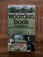 Prisma Voetbalwoordenboek 1978, Ophalen of Verzenden, Zo goed als nieuw, Boek of Tijdschrift