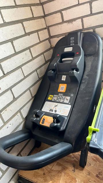 I-base advance isofix met maxi cosi  beschikbaar voor biedingen