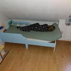 kinderbedje met auto's beschilderd, Ophalen, Gebruikt, 140 tot 160 cm, 70 tot 85 cm