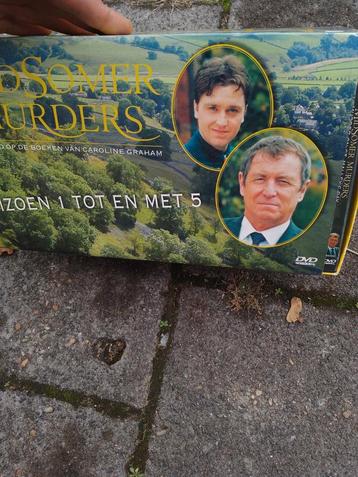 Box Midsummer Murders.sezoen 1 t/5 ( 23x dvd) beschikbaar voor biedingen