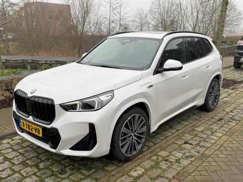 BMW X1 Xdrive30e 326pk Wit | M-sport | Panodak | Full, Auto's, BMW, Particulier, X1, 360° camera, 4x4, ABS, Achteruitrijcamera