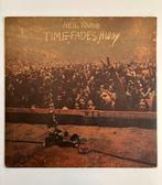 Neil Young: Time fades away, Ophalen of Verzenden, Zo goed als nieuw