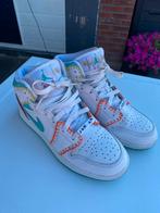 Nike air jordan 1 mid multi knit, Kleding | Dames, Schoenen, Wit, Nike, Ophalen of Verzenden, Sneakers of Gympen