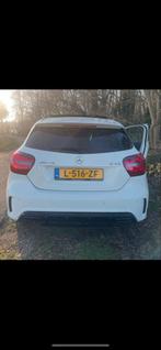 Mercedes-Benz A-Klasse A 45 AMG 4MATIC 430pk Aut7 2015 Wit, Auto's, Automaat, 4 cilinders, Wit, 14 km/l