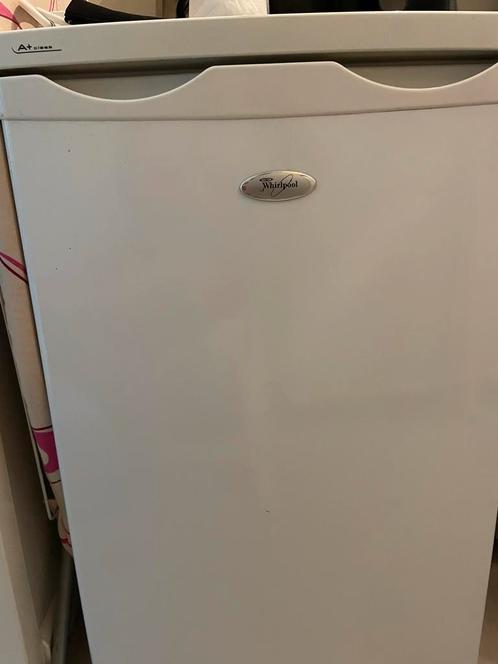 Whirlpool Tafelmodel Koelkast A+, Witgoed en Apparatuur, Koelkasten en IJskasten, Gebruikt, Met vriesvak, Minder dan 75 liter