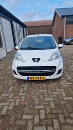 Peugeot 107 1.0 12V 5DR 2011 Wit, Auto's, Voorwielaandrijving, Euro 5, Stof, Zwart