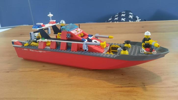 LEGO City brandweerboot 7906, Kinderen en Baby's, Speelgoed | Duplo en Lego, Gebruikt, Lego, Complete set, Ophalen of Verzenden