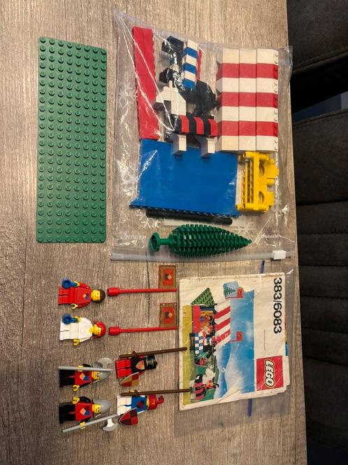 Lego castle 383/6063 - compleet + boekje, Kinderen en Baby's, Speelgoed | Duplo en Lego, Zo goed als nieuw, Ophalen of Verzenden