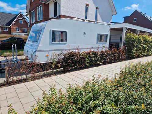 Knaus sport 450  5 pers caravan, Caravans en Kamperen, Caravans, Particulier, tot en met 5, 750 - 1000 kg, Rondzit, Knaus, Vast bed