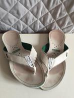 Lacoste slippers wit 37 (2B23), Kleding | Dames, Schoenen, Tweedehands verkoop, Tweedehands verkoop, Wit, Ophalen of Verzenden