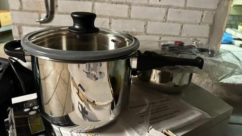 Snelkookpannen set, NIEUW, Huis en Inrichting, Keuken | Potten en Pannen, Nieuw, Pannenset, Ophalen of Verzenden