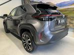 Toyota Yaris Cross 1.5 Hybrid Dynamic /Stoel-Stuurverwarming, 12 maanden, Stof, Gebruikt, Zwart