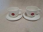 Douwe Egberts Cappuccino Mokken met Schotel, Keramiek, Ophalen of Verzenden, Zo goed als nieuw, Effen