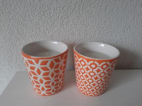 NIEUW! Vrolijke Oranje Kaarsjes, Huis en Inrichting, Woonaccessoires | Kandelaars en Kaarsen, Nieuw, Kaars, Minder dan 25 cm, Overige materialen
