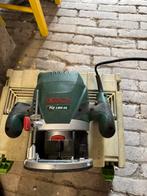 Zware Bosch bovenfrees in koffer., Doe-het-zelf en Verbouw, Gereedschap | Freesmachines, Ophalen, Gebruikt, Bovenfrees, Bosch