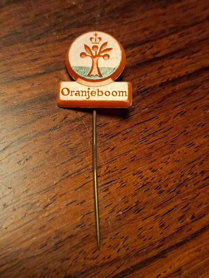 Vintage Oranjeboom bier Speldje, Verzamelen, Speldjes, Pins en Buttons, Gebruikt, Speldje of Pin, Merk, Ophalen of Verzenden
