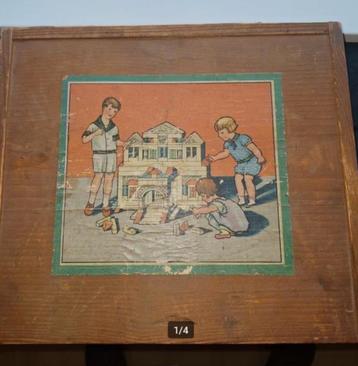 Antieke blokken doos u  van mijn moeder [82jr] 1945/ 1950 beschikbaar voor biedingen