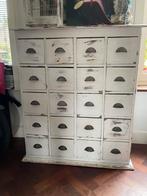 Oude Ladenkast - Brocante Wit - 20 Laden, Antiek en Kunst, Antiek | Meubels | Kasten, Ophalen