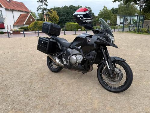 Honda VFR 1200X Crosstourer 2016, Motoren, Motoren | Honda, Bedrijf, Toermotor, meer dan 35 kW, 4 cilinders, ABS, Cardan-aandrijving