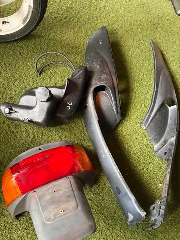 Zip type 1/2/3 onderdelen beschikbaar voor biedingen