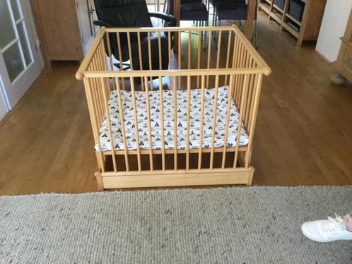 Box bopita massief beuken, Kinderen en Baby's, Boxen, Zo goed als nieuw, In hoogte verstelbaar, Boxkleed, Ophalen