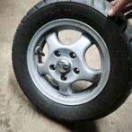 Piaggio hexagon voorwiel 110 80 10 Pirelli goed profiel, Ophalen of Verzenden