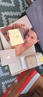 2x Olcay Gulsen Foundation & Poeder - Nieuw!, Gehele gezicht, Beige, Nieuw, Ophalen of Verzenden