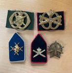 Vijf militaire emblemen, Verzamelen, Embleem of Badge, Nederland, Ophalen of Verzenden, Landmacht