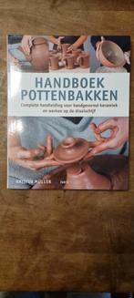 Handboek Pottenbakken - Kristin Müller, Zo goed als nieuw, Kristin Müller, Ophalen of Verzenden, Geschikt voor kinderen