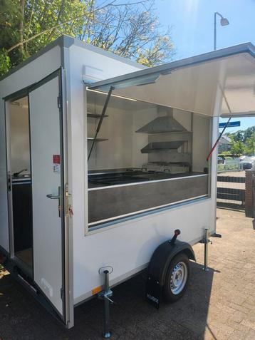 Foodtrailer/ Foodtruck  beschikbaar voor biedingen