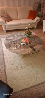 Nette mooie marmeren salontafel met driepoot., Ophalen, 100 tot 150 cm, 50 tot 100 cm, Zo goed als nieuw