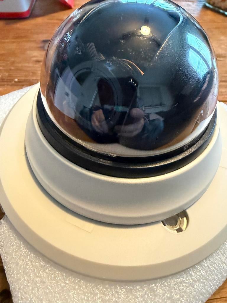 Honeywell H3S1P1X 720p HD IP Dome Camera, Ophalen of Verzenden, Gebruikt, Binnencamera