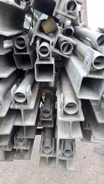 Stut alone gevelstempels, Ophalen, 250 cm of meer, Palen